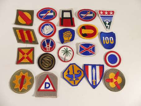 2GM - USA - 22 Patches tissus divisions et divers 