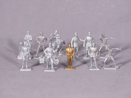 Mokarex - lot de 11 figurines dont 7 soldats 14/18