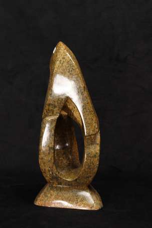 Sculpture abstraite en pierre. H. 34 cm (Petits 