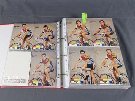 Cyclisme - Album d'environ 400 CPSM / CPM - 