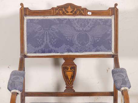 Fauteuil en placage de palissandre marqueté de 