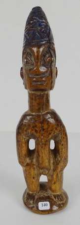 Ancienne statuette de jumeaux en bois dur 'Ibedji'