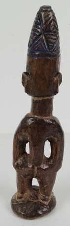 Ancienne statuette de jumeaux en bois dur 'Ibedji'