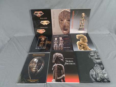 7 catalogues d'exposition d'art africain à Paris -