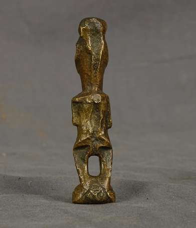 Ancienne figurine masculine en bronze représentant