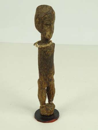 Fine et ancienne statuette 'Boso Usu', les bras 