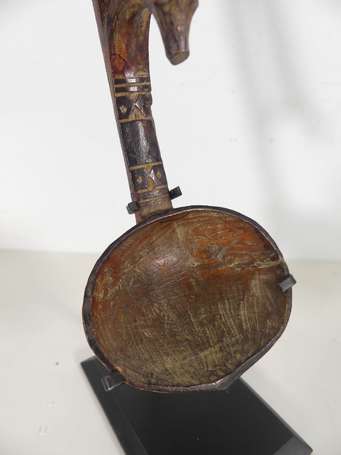 Très belle et ancienne cuillère à miel, en bois 