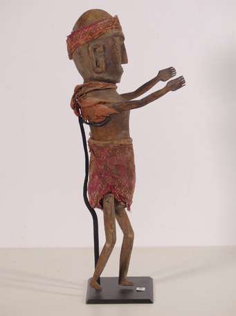 Ancienne statuette rituelle 'poupée', en bois dur,