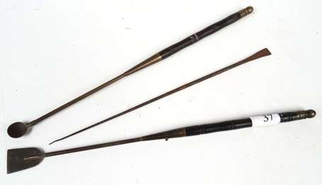 Trois instruments pour la préparation de l'opium, 