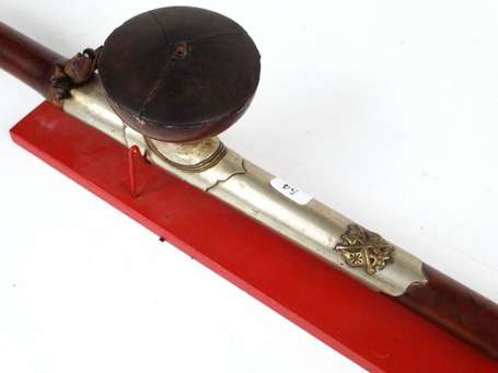 Elégante pipe à opium de femme en bambou, métal 