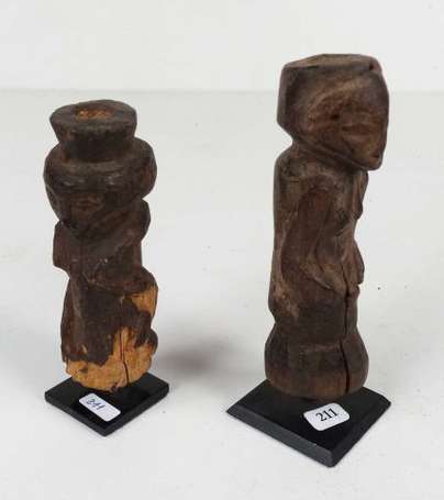 Deux micro-sculpture de 11 à 13 cm. Luba. R D 
