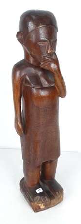 Ancienne statuette votive en bois mi-dur 