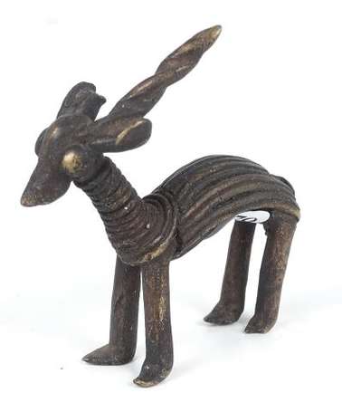 Ancienne petite antilope en bronze. Fonte à cire 