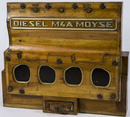 MOYSE DIESEL M4A : Modèle de fonderie en bois pour