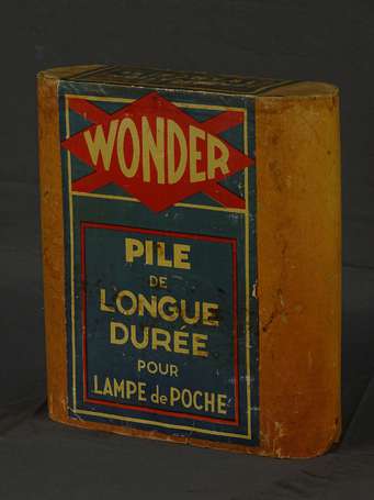 WONDER Pile de Longue Durée : Factice de vitrine 