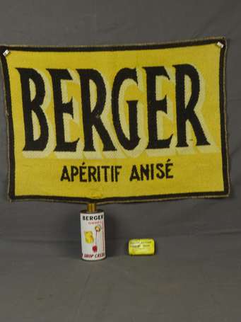 BERGER : Un ensemble composé d'un bidon de sirop, 