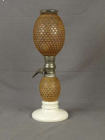 SIPHON : Modèle Briet à 2 boules cannées. H : 46.