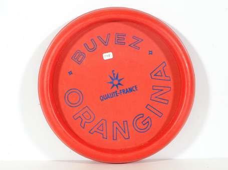 ORANGINA : Peu commune piste de dés en plastique. 