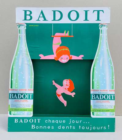 BADOIT : Spectaculaire PLV lithographiée figurant 