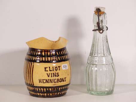 VINS ELIOT / à Hennebont : Pichet en céramique. Un