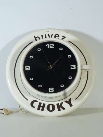 CHOKY « Buvez… » : Pendule murale en forme de 