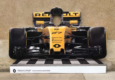 RENAULT SPORT F1 /Formula One Team : Importante 