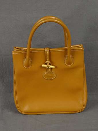 LONGCHAMP - Sac porté main modèle Roseau en cuir 