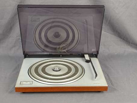 BANG & OLUFSEN platine vinyle Béogram 1500 type 