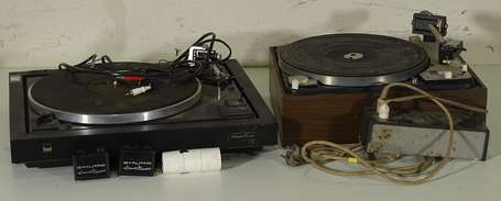 Lot de deux platines vinyles DUAL en l'état, l'une