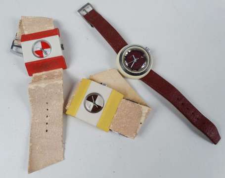 KELTON - Lot de 3 montres vintage en plastique. 