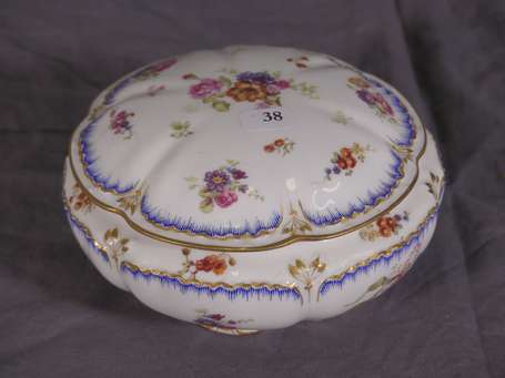 ROUX FRERES, Nantes - Bonbonnière en porcelaine à 