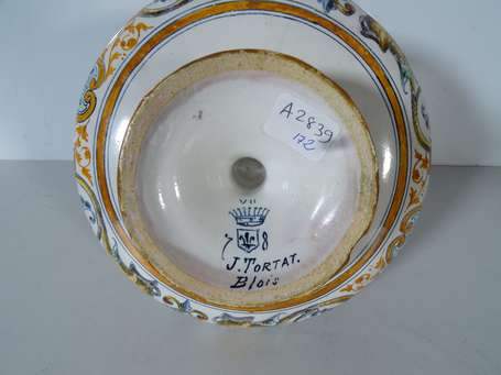 TORTAT Josaphat (1843 - 1915), BLOIS - Vase sur 