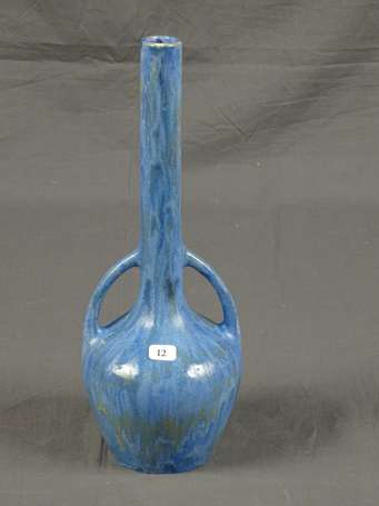 PIERREFONDS - Vase à haut col et anses appliquées 