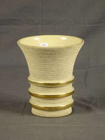 FERJAC - Vase cornet en céramique à décor strié 
