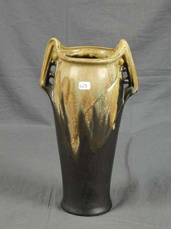 Vase à anses en grès brun H. 29 cm