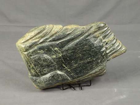 ECOLE MODERNE - Sans titre. Sculpture en granit, 