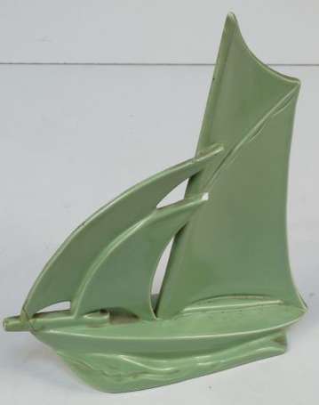 Bateau en céramique vert d'eau Art Déco - 31,5 cm 