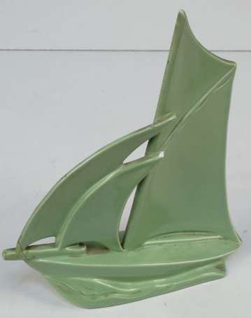 Bateau en céramique vert d'eau Art Déco - 31,5 cm 