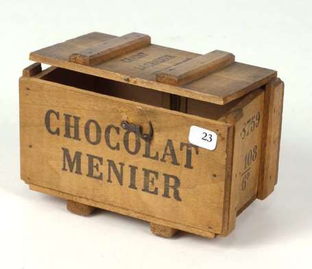 CHOCOLAT MENIER : Boîte de Chocolats en forme de 