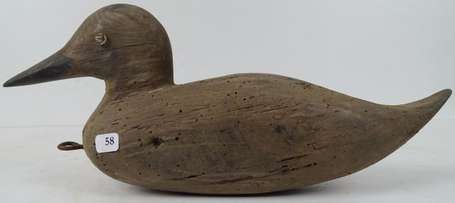 Appelant canard en bois à piqueter. Longueur: 34cm