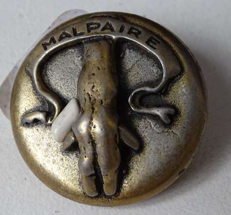 Bouton de vénerie MALPAIRE. Diamètre: 2,5cm.