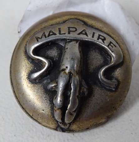 Bouton de vénerie MALPAIRE. Diamètre: 1,8cm.