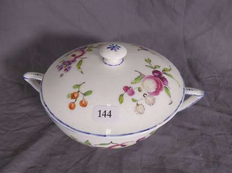 MENNECY, Manufacture du duc de Villeroy - Bouillon