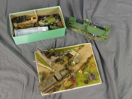 Lot diorama et maquettes militaires montées