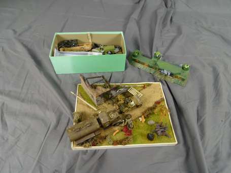 Lot diorama et maquettes militaires montées