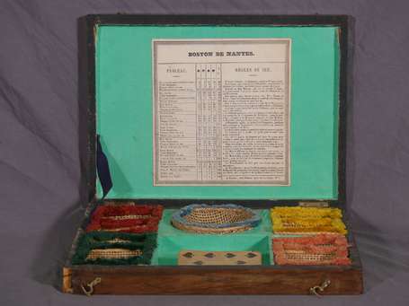 BOSTON DE NANTES - Coffret en placage de 