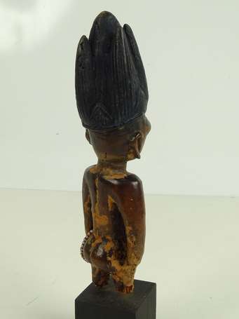 Ancienne statuette masculine de jumeau 'Ibedji' en