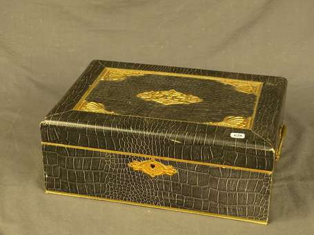 Coffret à broderie 19 eme début 20eme, avec tiroir