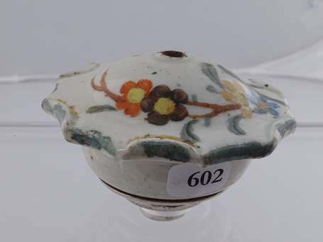 Ancien grand fourneau de pipe à opium en 