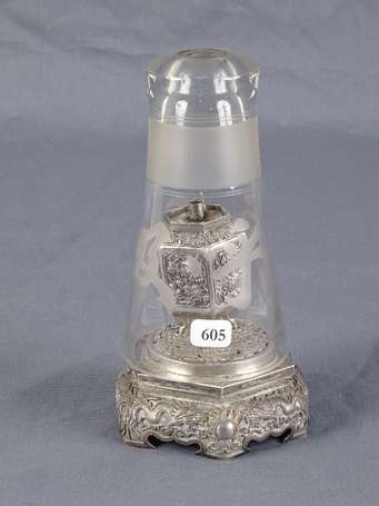 Splendide et ancienne lampe de fumeur d'opium en 